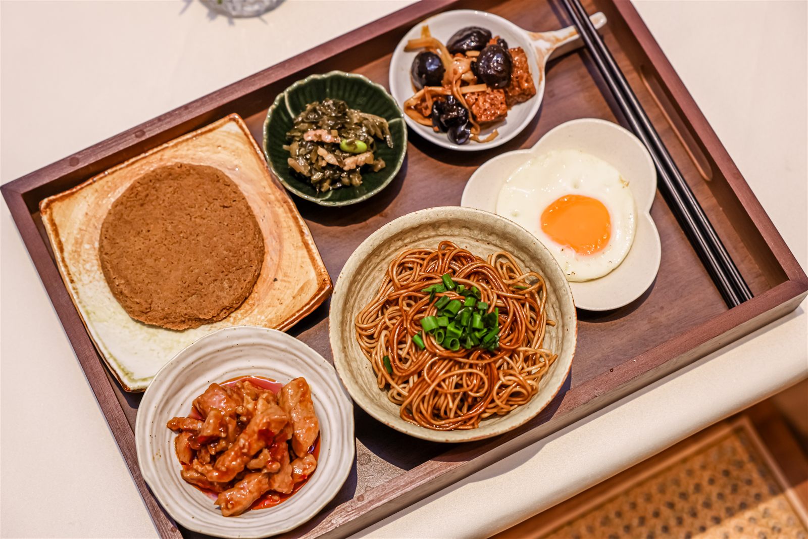H+ Restaurant
